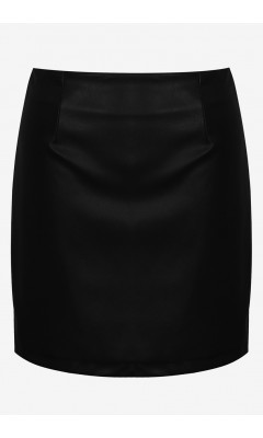 Black skirt in imitation leather