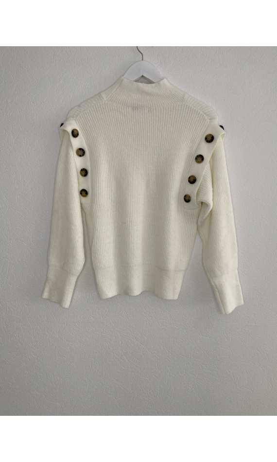 White high neck sweater